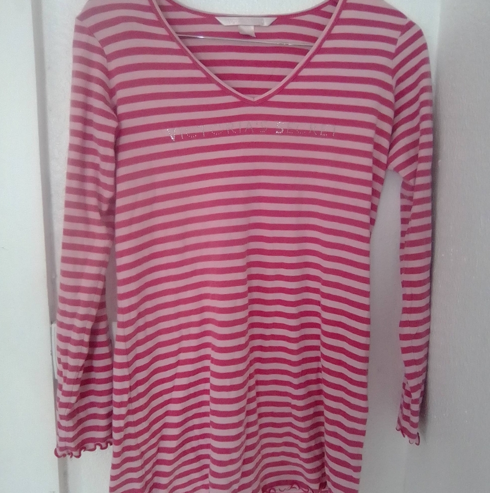 Victoria's Secret Long Sleeve Sleep Shirt Pink Strips Medium